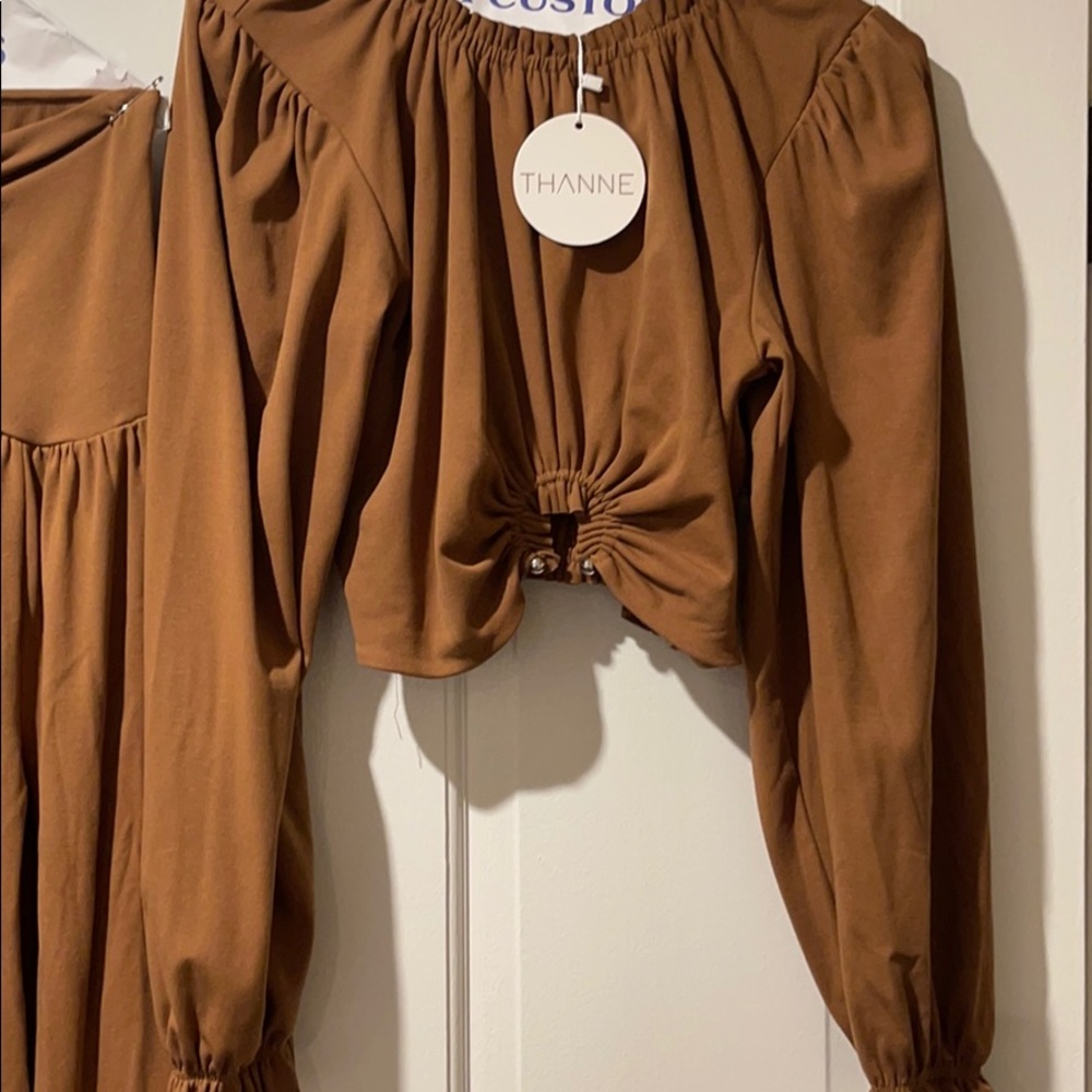 THANNE skirt outfit